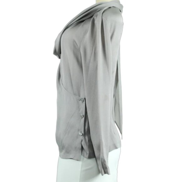 Escada Wrap-Around Blouse Worn by Greenleaf character Lady Mae (Lynn Whitfield) - Picture 2 of 4